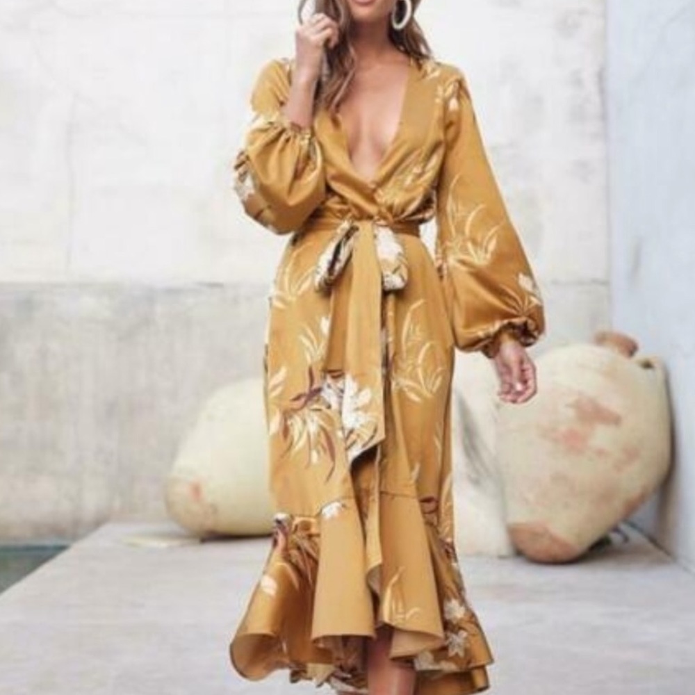 NWT Rocky Barnes x Express kimono dress